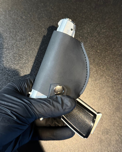 Bricheta "PISTOL" cu flamă roz