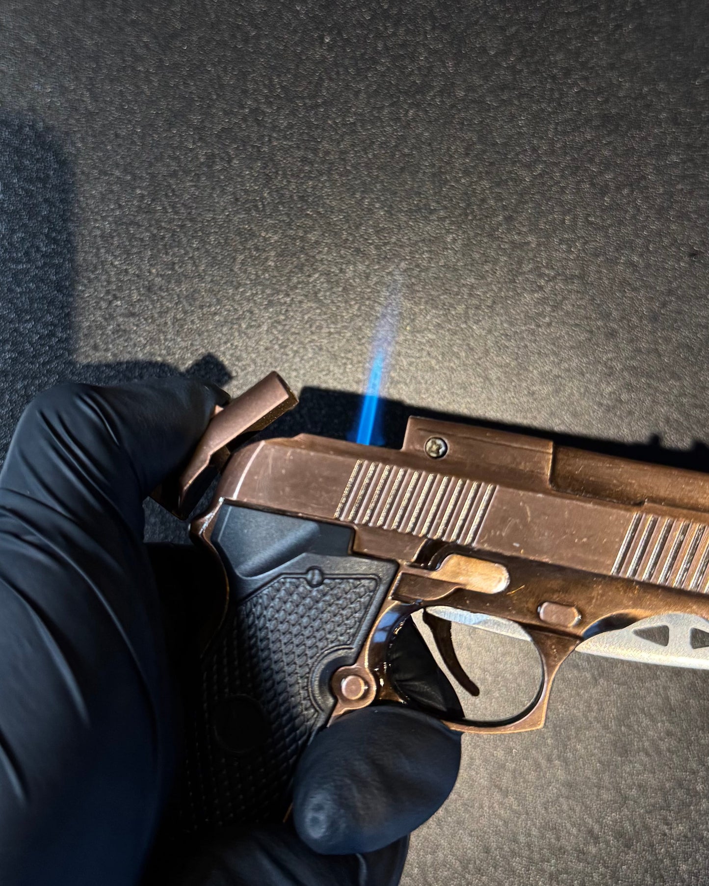 Bricheta "PISTOL" cu briceag