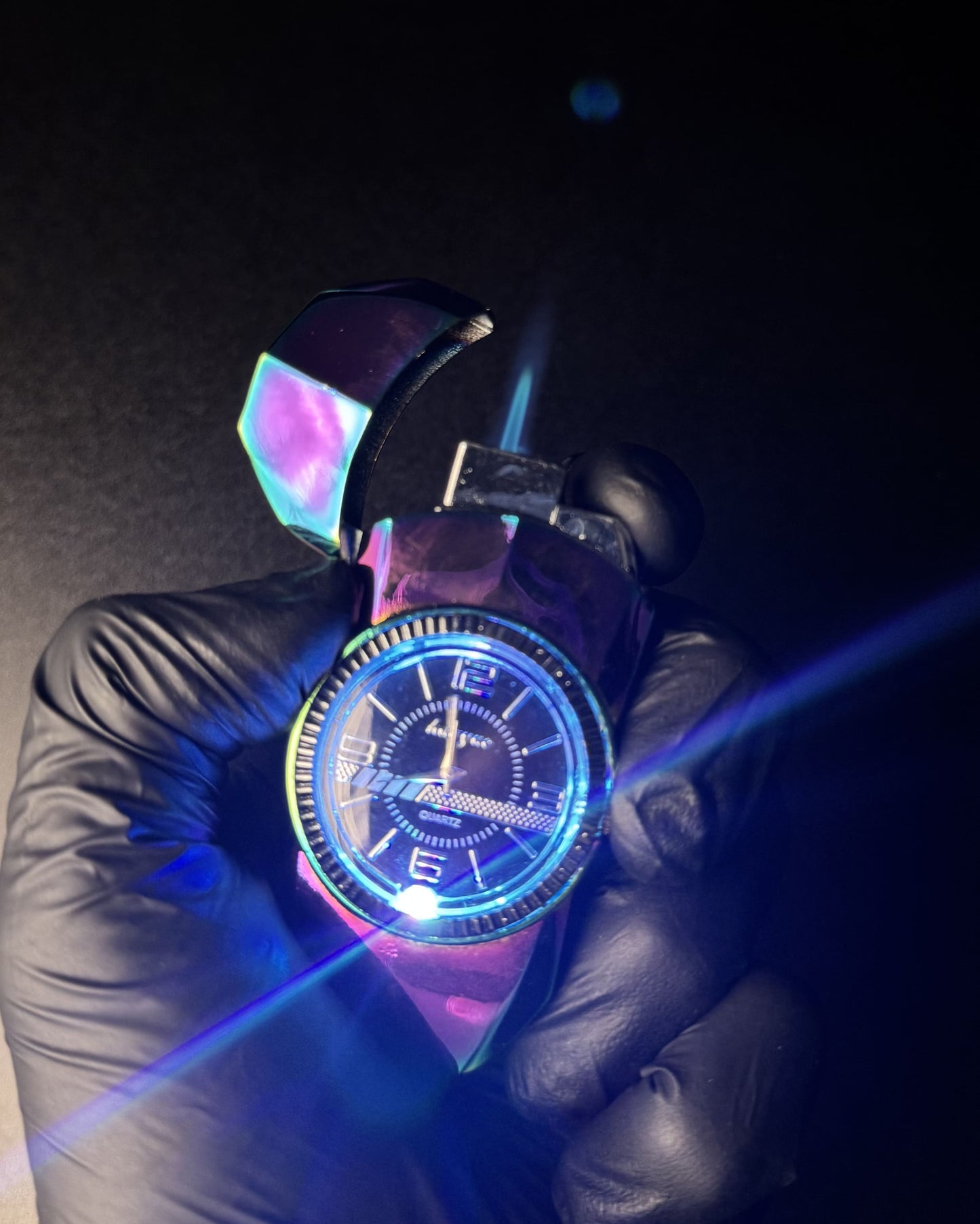 Bricheta "CEASORNIC" cameleonică