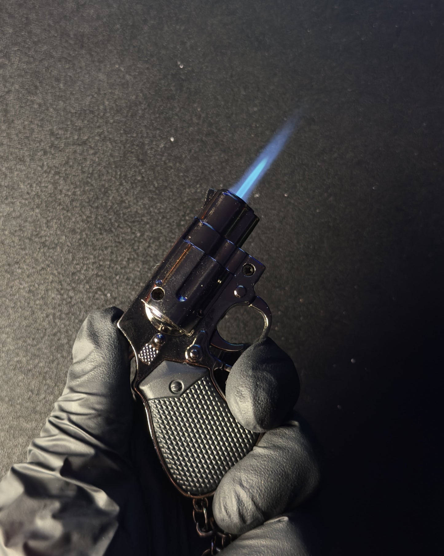 Bricheta "REVOLVER" cu breloc